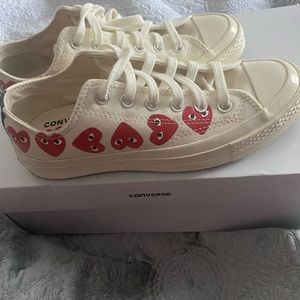 Comme des GARÇONS converse